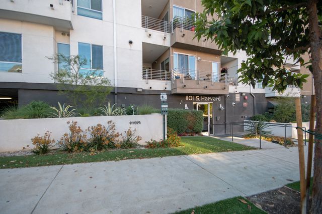 Harvard Regency 1101 S Harvard Blvd, Los Angeles, CA 90006 - Photo 2 of 3