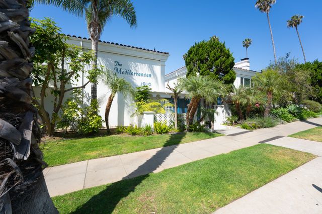 The Mediterranean 1010 19th St, Santa Monica, CA 90403 - Photo 2 of 2