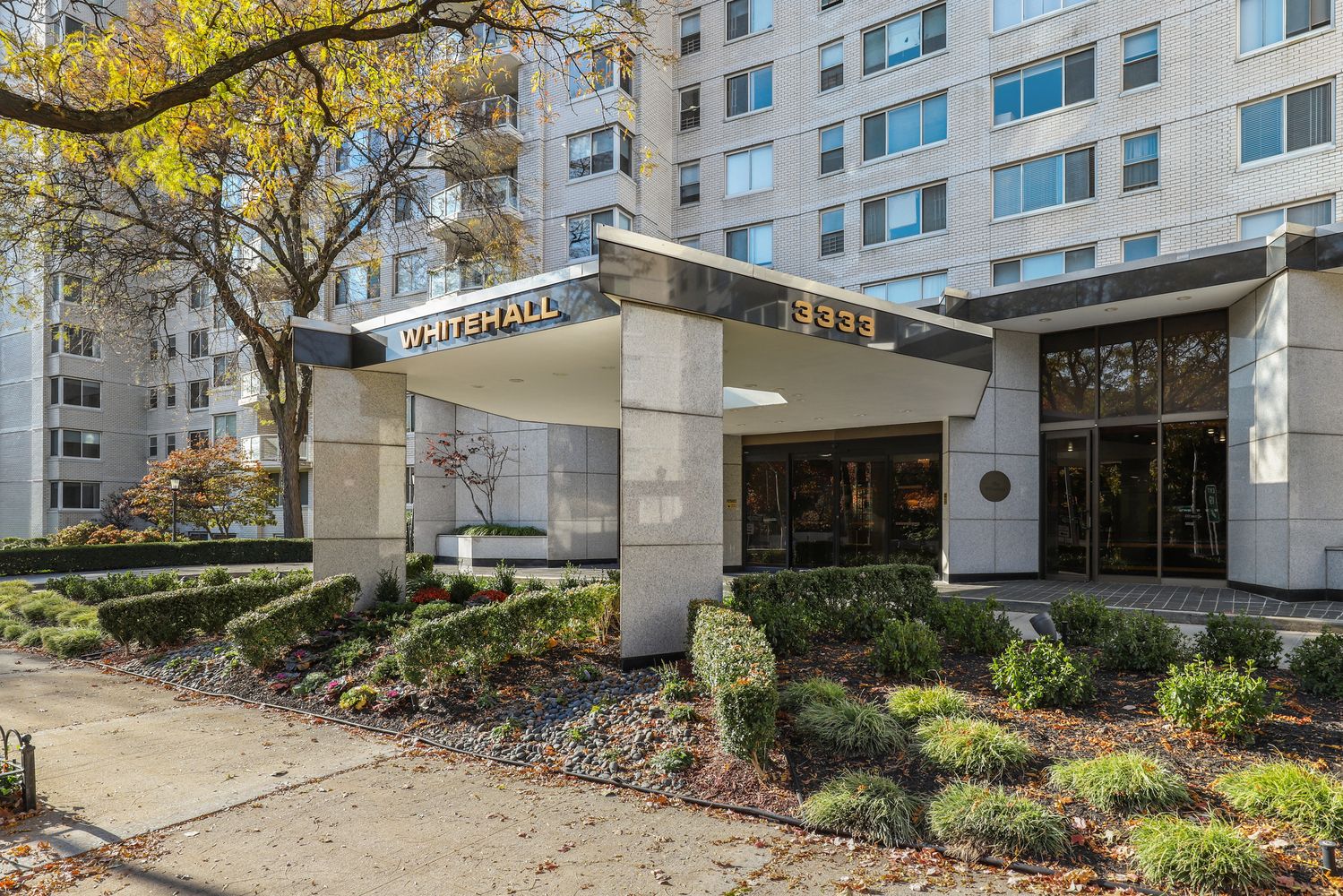 The Whitehall 3333 Henry Hudson Pkwy, Bronx, NY 10463 - Photo 1 of 21