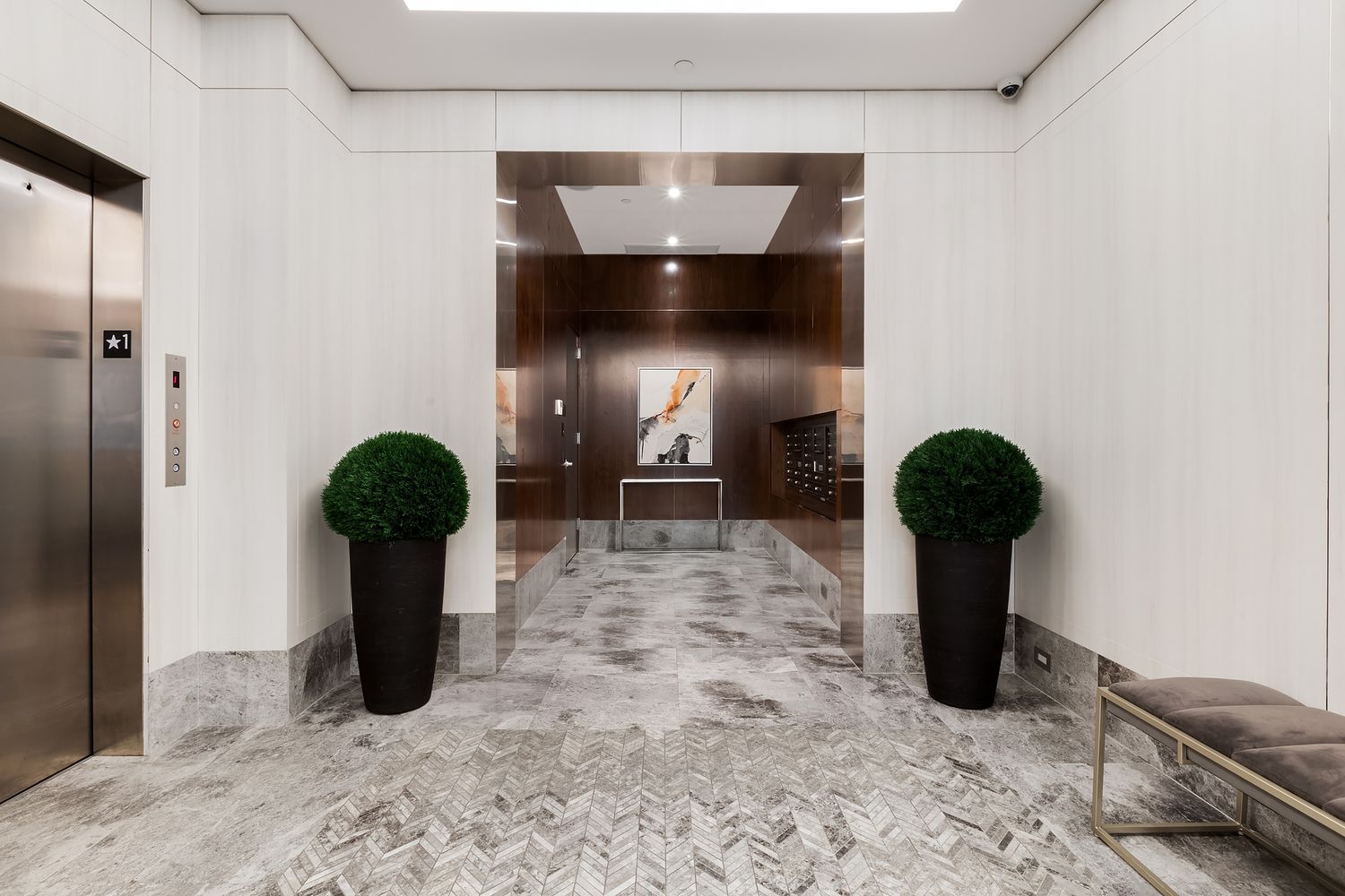 10 Lenox 10 Lenox Ave, Manhattan, NY 10026 - Photo 6 of 9