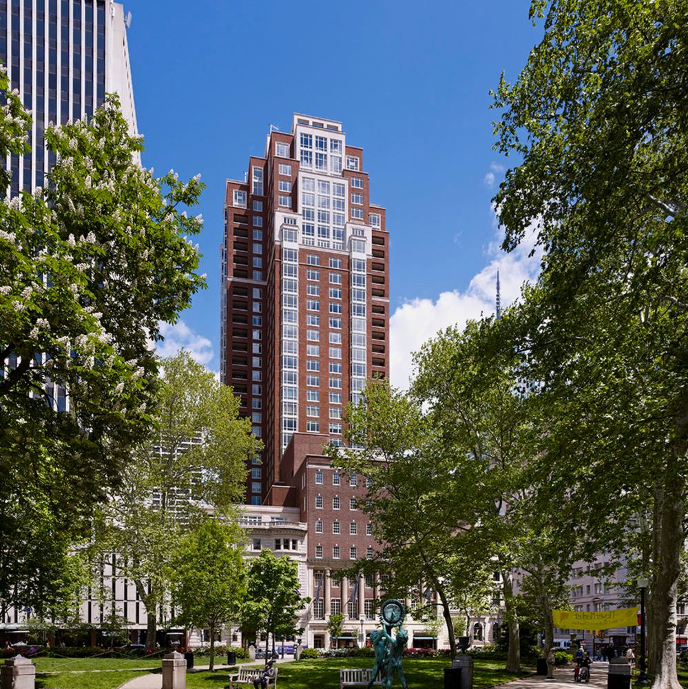 10 Rittenhouse Square 130 S 18th St, Philadelphia, PA 19103 - Photo 1 of 2