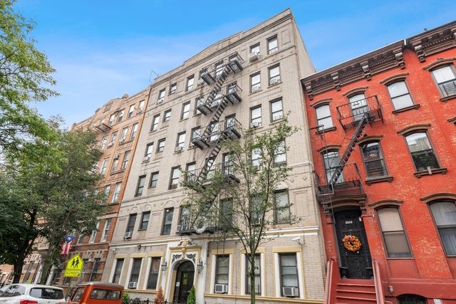 154 S 3rd St, Brooklyn, NY 11211 - Photo 1 of 1