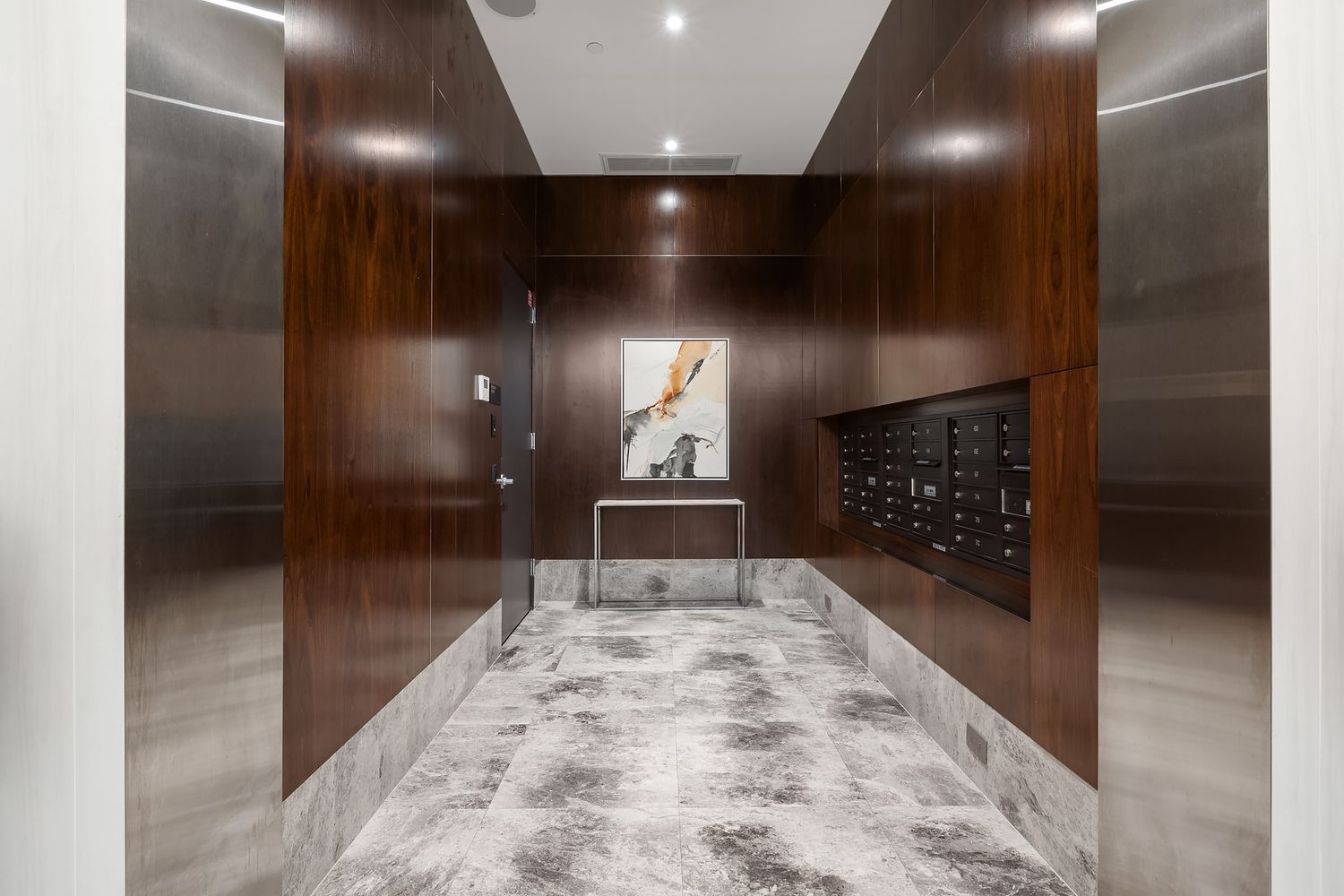 10 Lenox 10 Lenox Ave, Manhattan, NY 10026 - Photo 5 of 9