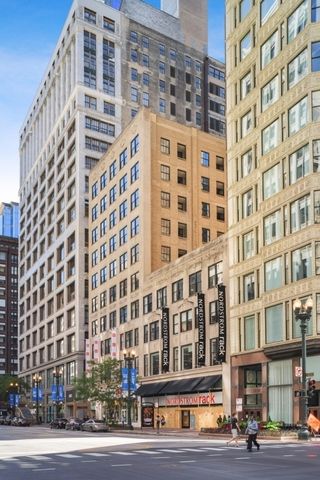 20 N State St, Chicago, IL 60602 - Photo 3 of 6