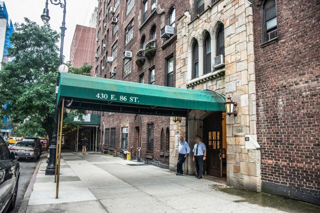 430 E 86th St, Manhattan, NY 10028 - Photo 4 of 7