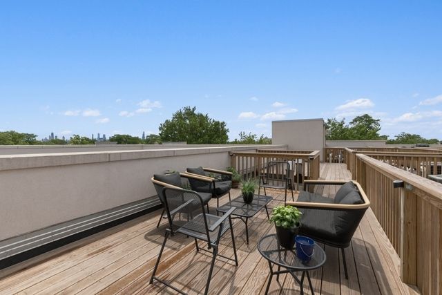 2065 N Kedzie Ave, Chicago, IL 60647 - Photo 4 of 5