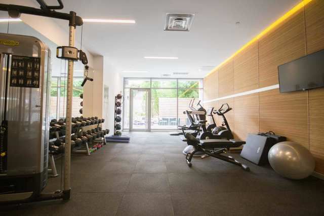 280 Metropolitan 280 Metropolitan Ave, Brooklyn, NY 11211 - Photo 5 of 9