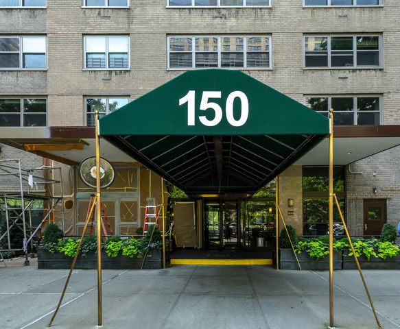 Lincoln Towers 150 West End Ave, Manhattan, NY 10023 - Photo 2 of 13