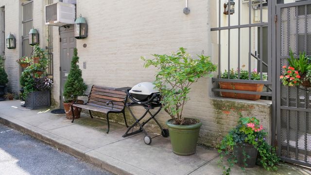 58 Verandah Pl, Brooklyn, NY 11201 - Photo 2 of 4