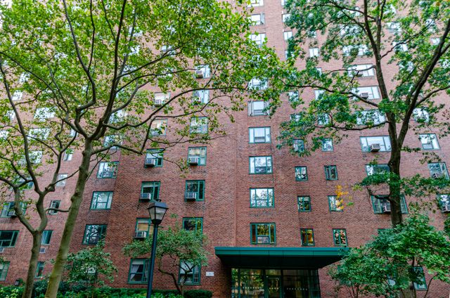 Stuytown 6 Peter Cooper Rd, Manhattan, NY 10010 - Photo 3 of 3