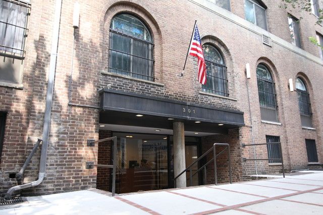 301 E 52nd St, Manhattan, NY 10022 - Photo 3 of 3