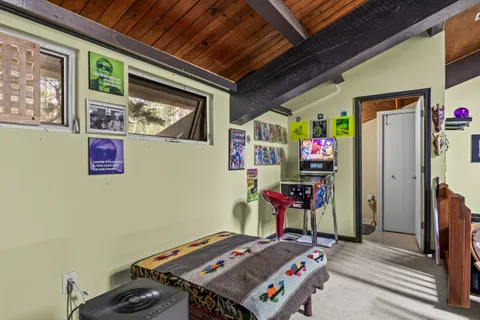Contact Agent | 863 McKendimen Road, Shamong, NJ 08088