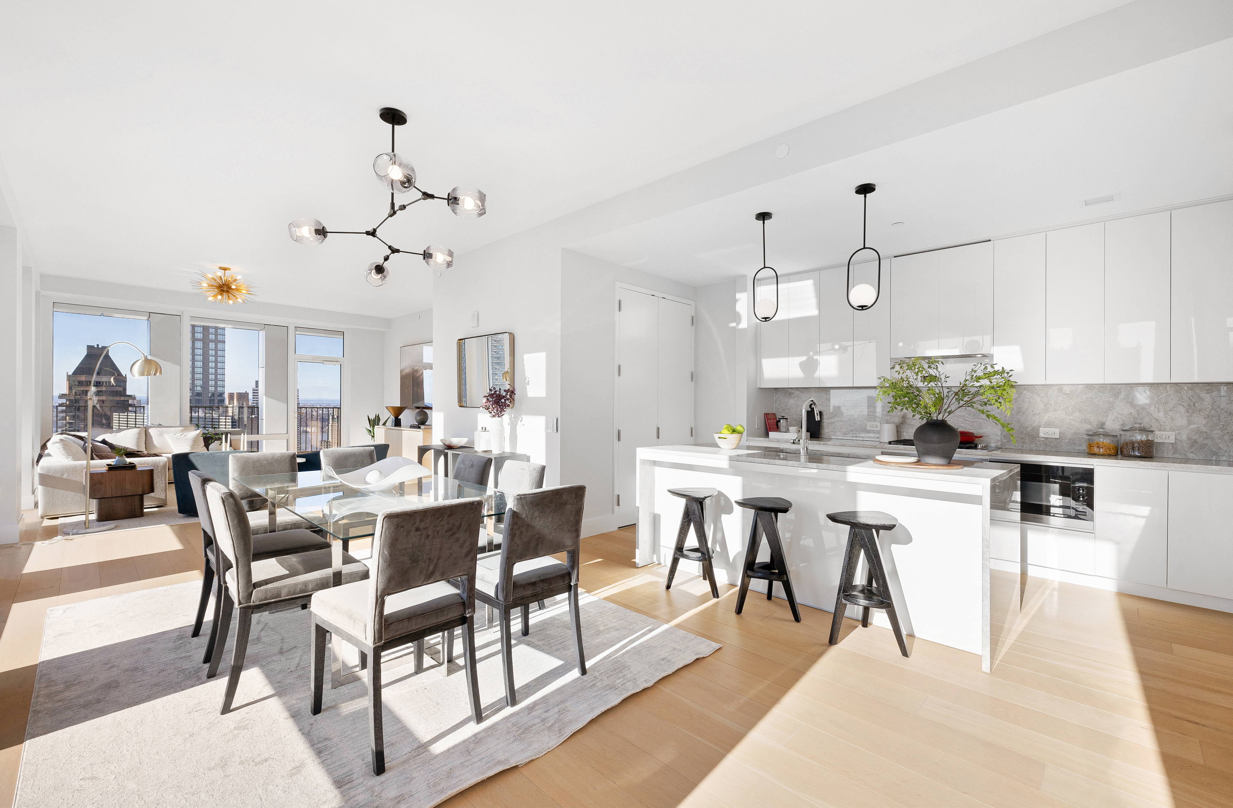 15 West 61st Street, Unit PH1C Manhattan, NY 10023 - Photo 7 of 26 a view of a dining area with furniture