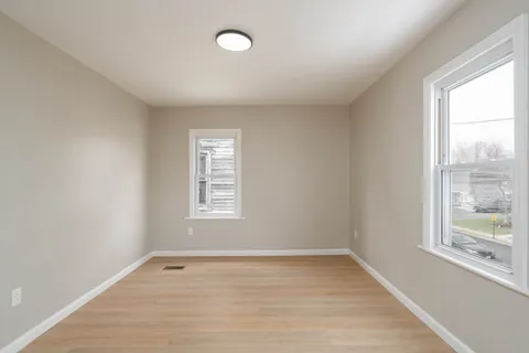 $419,999 | 36 West Center Street, Clayton, NJ 08312