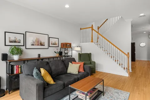 $599,000 | 1905 Green Street, Unit 11, Philadelphia, PA 19130