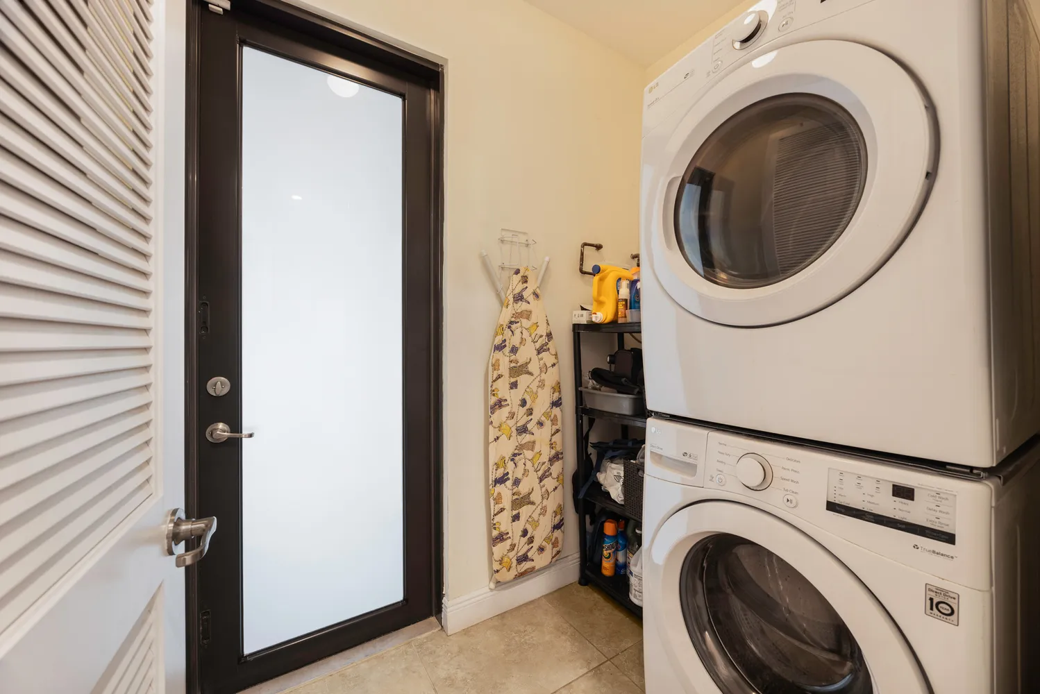 $2,395,000 | 3760 Kumquat Avenue, Coconut Grove, FL 33133