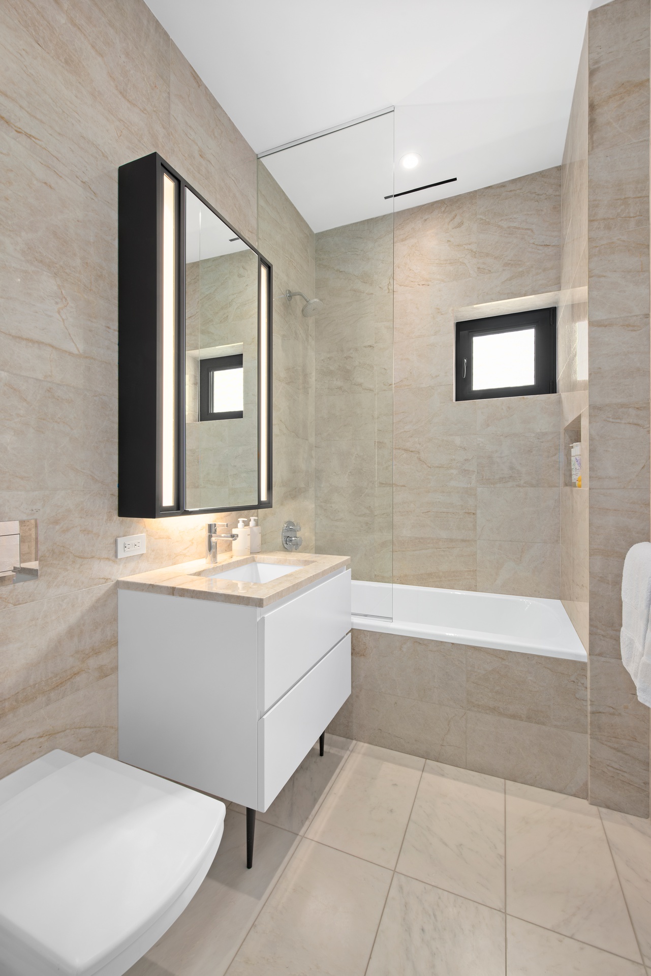 11 Beach Street, Unit PHA Manhattan, NY 10013 - Photo 19 of 20