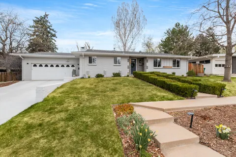 $890,000 | 1739 West Aberdeen Avenue, Littleton, CO 80120