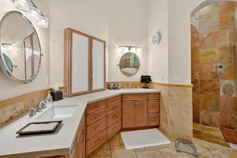 $2,375,000 | 8920 Southwest 162nd Terrace, Palmetto Bay, FL 33157