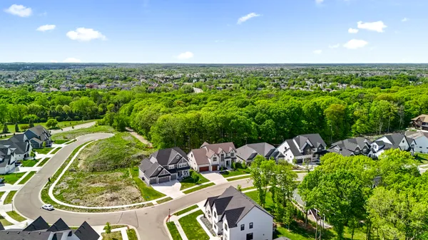 $2,000,000 | 6407 Archer Lane North, Maple Grove, MN 55311