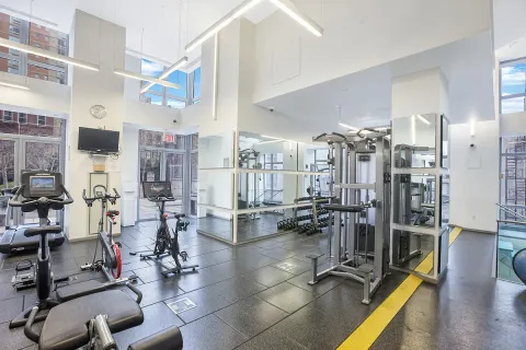 $1,100,000 | 310 West 52nd Street, Unit 18C | Hell's Kitchen