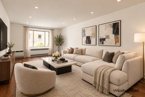 $925,000 | 525 East 89th Street, Unit 4B | Upper East Side
