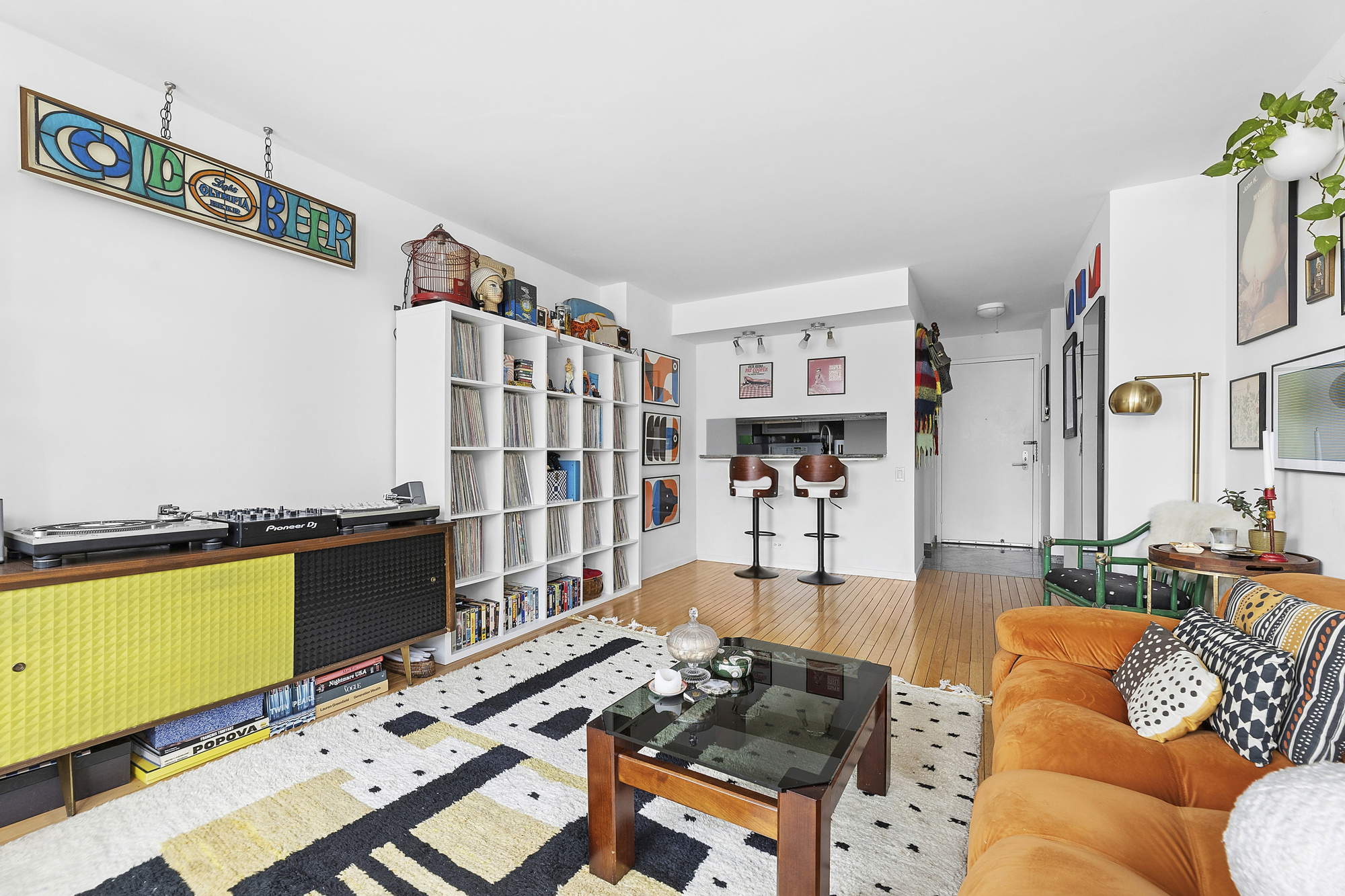 295 Greenwich Street, Unit 11E Manhattan, NY 10007 - Photo 2 of 11