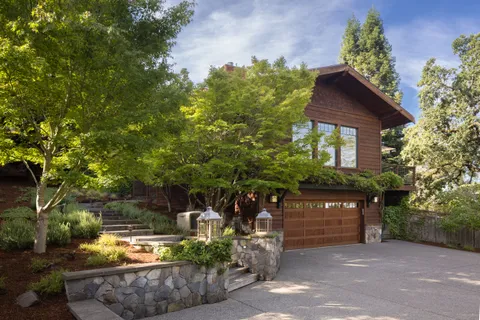 $1,995,000 | 2487 Incline Drive, Santa Rosa, CA 95404
