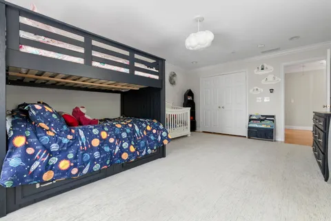 Contact Agent | 5 Jamaica Lane, Haverhill, MA 01830