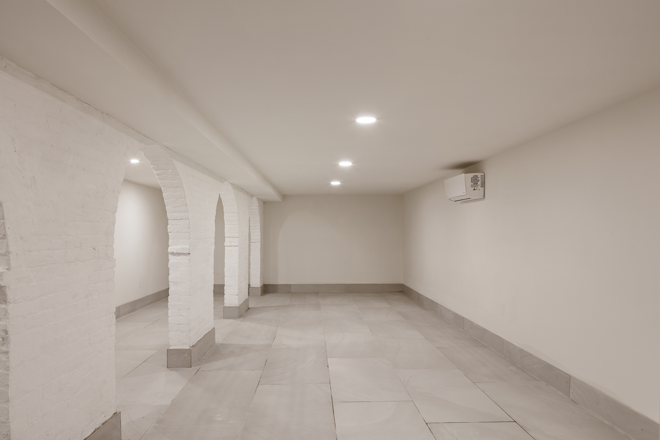 398 Putnam Avenue Brooklyn, NY 11216 - Photo 28 of 32