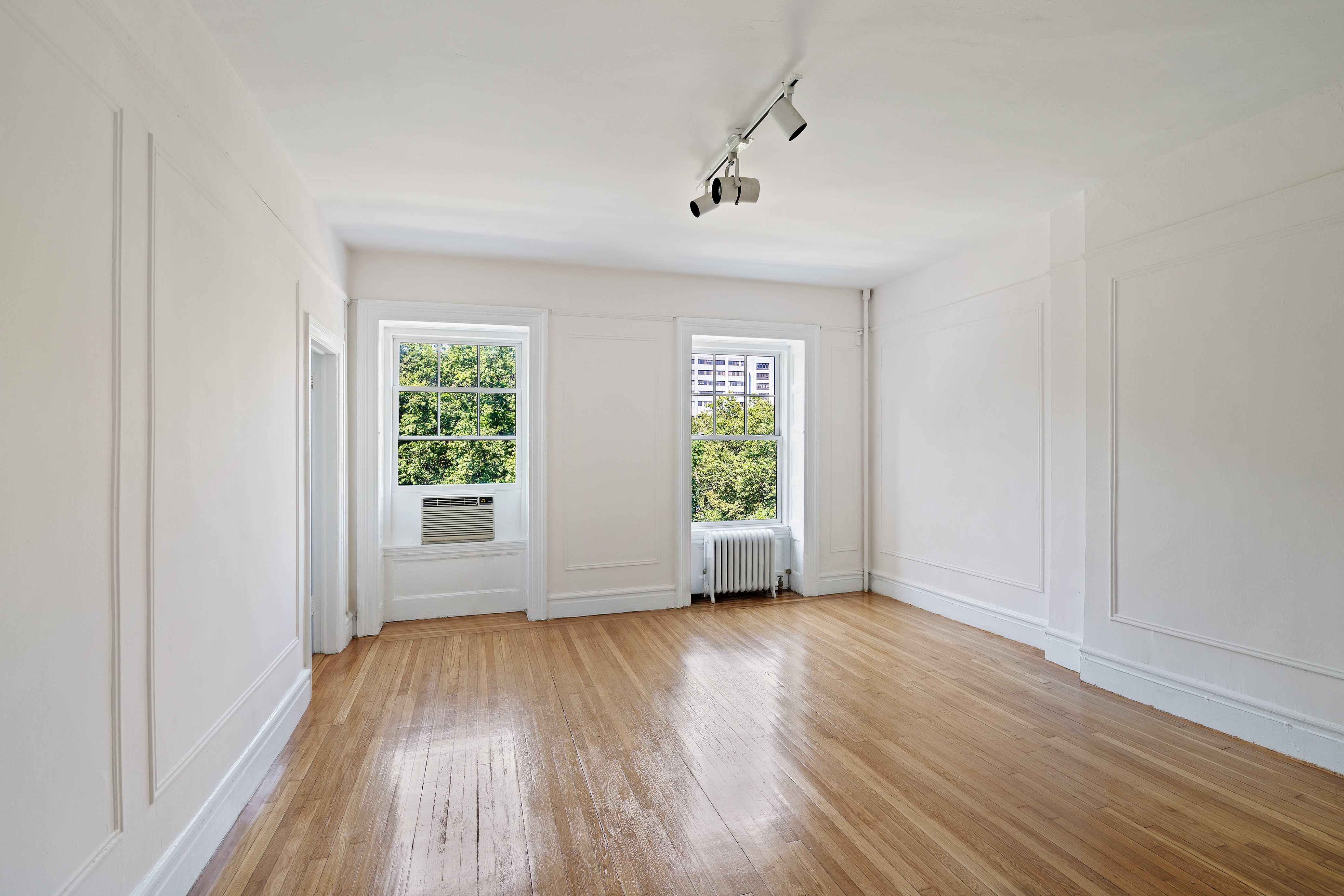 242 East 15th Street, Unit 6 Manhattan, NY 10003 - Photo 1 of 6