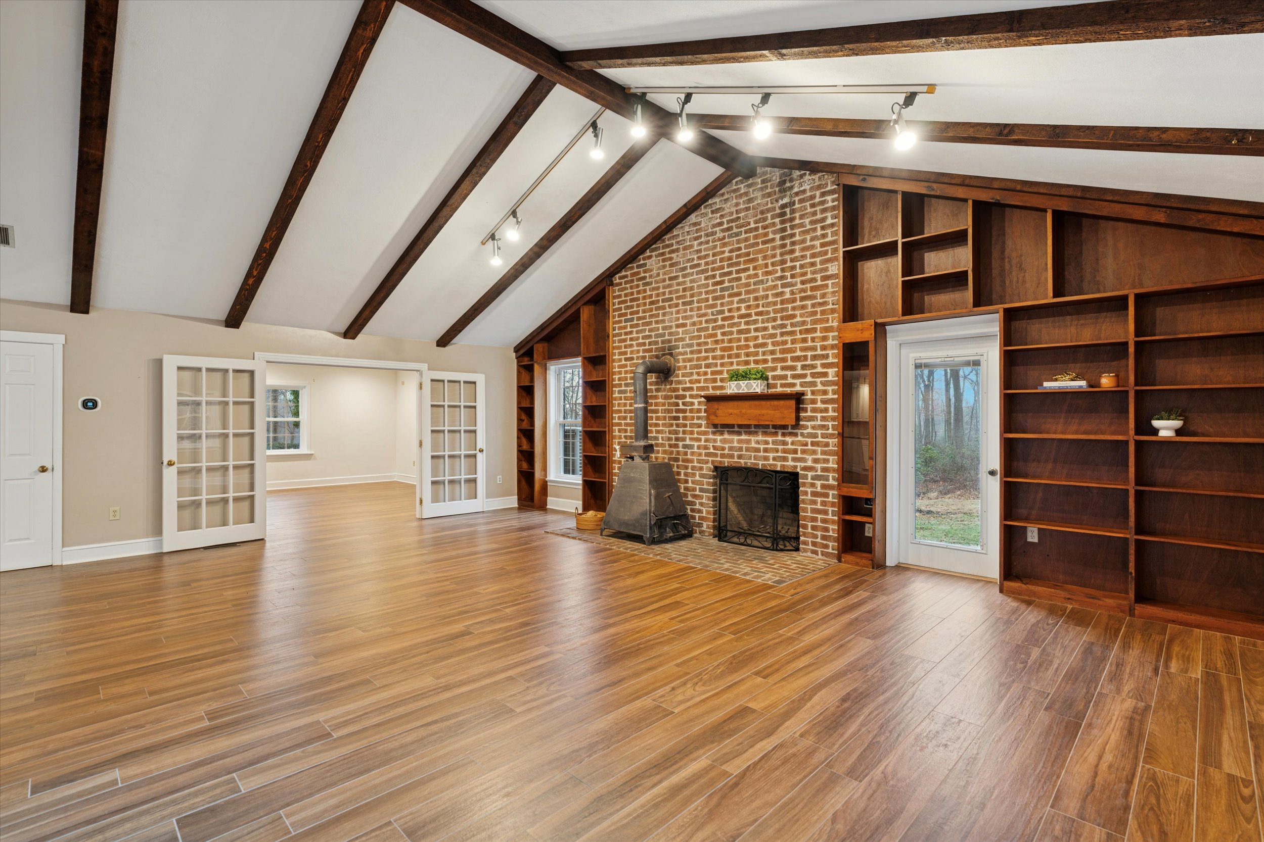 2435 St Peters Road Pottstown, PA 19465 - Photo 9 of 37