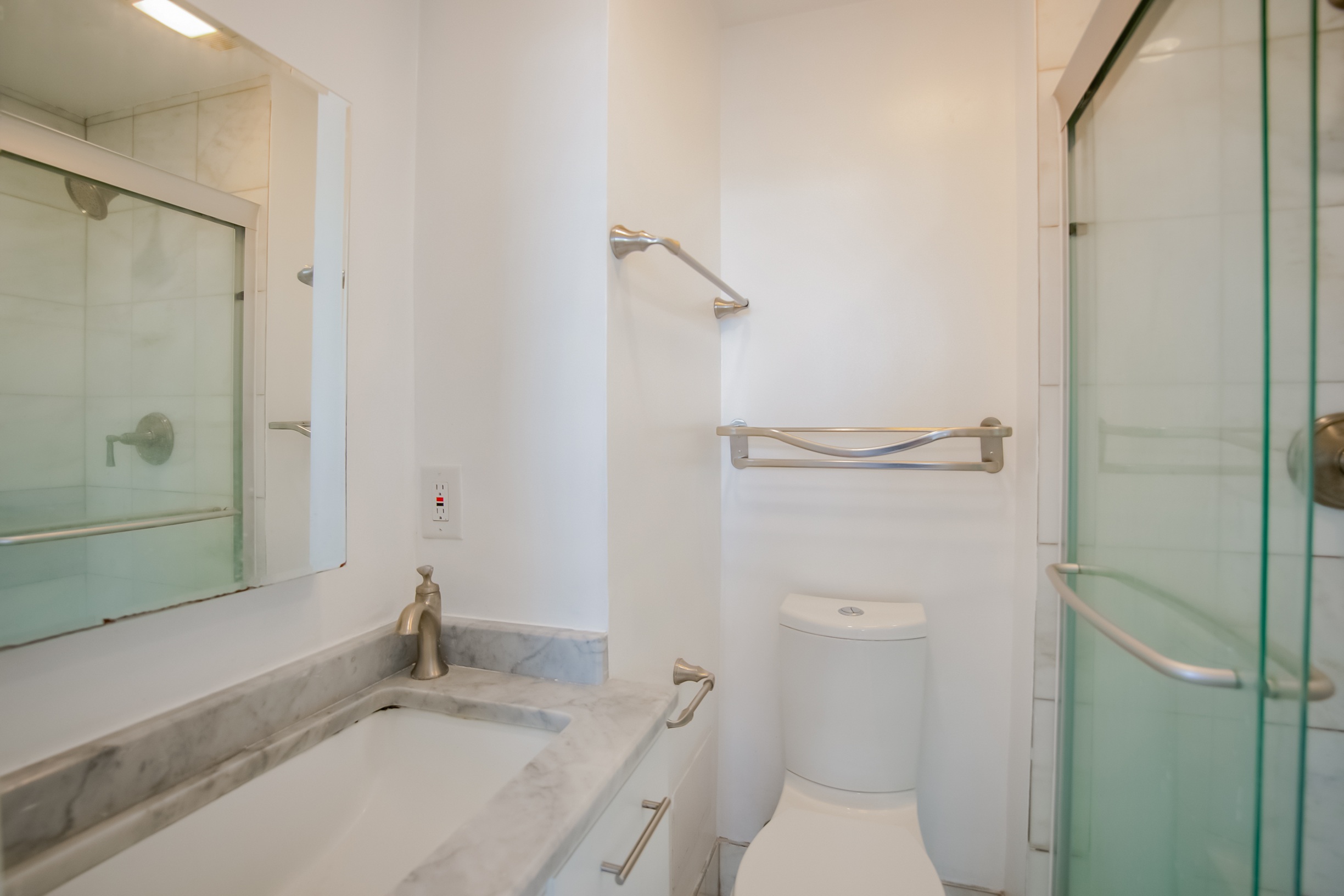 2135 Walnut Street, Unit 1003 Philadelphia, PA 19103 - Photo 10 of 15