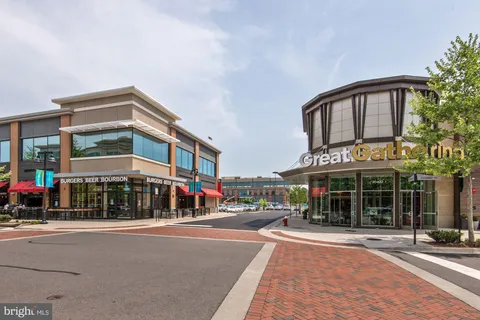 $335,000 | 20365 Belmont Park Terrace, Unit 108, Ashburn, VA 20147