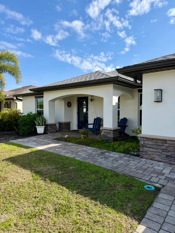 $450,000 | 1808 Southwest 30th Street, Cape Coral, FL 33914