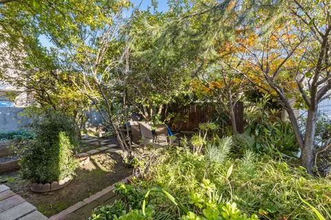 $1,230,000 | 836 North Benton Way, Los Angeles, CA 90026