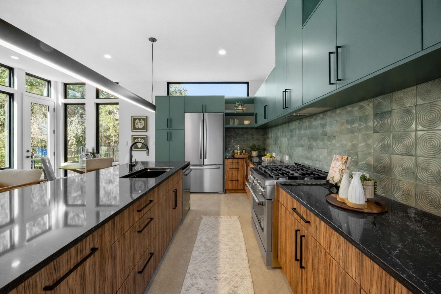 219 Lessin Lane, Unit 11 Austin, TX 78704 - Photo 7 of 30