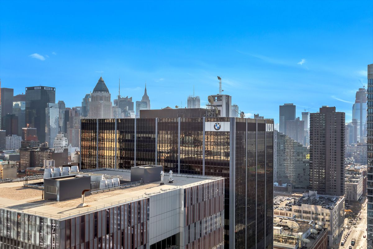 1 West End Avenue, Unit 27D Manhattan, NY 10023 - Photo 3 of 21 a view of a city with tall buildings