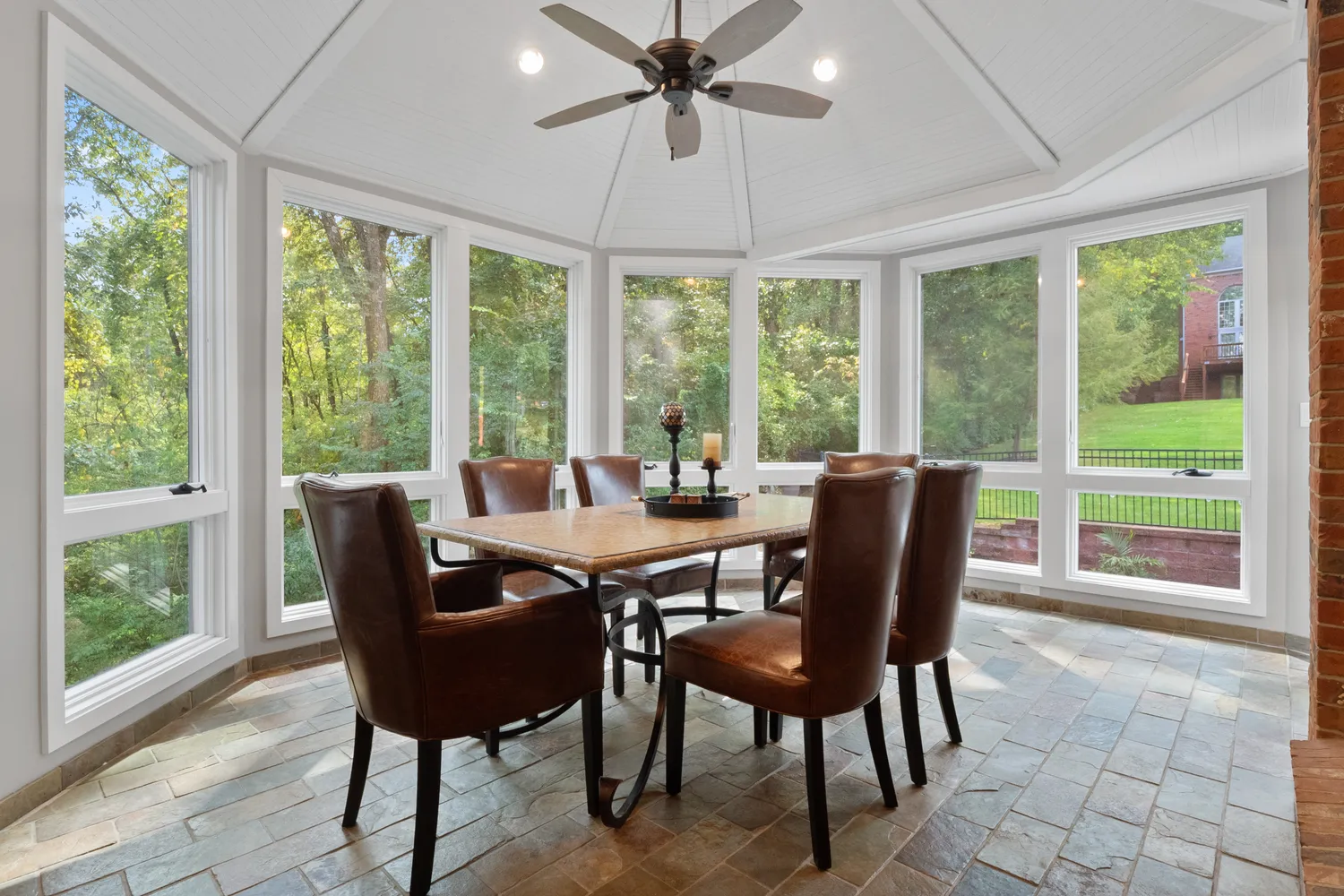 $1,995,000 | 13352 Weston Park Drive, St. Louis, MO 63131