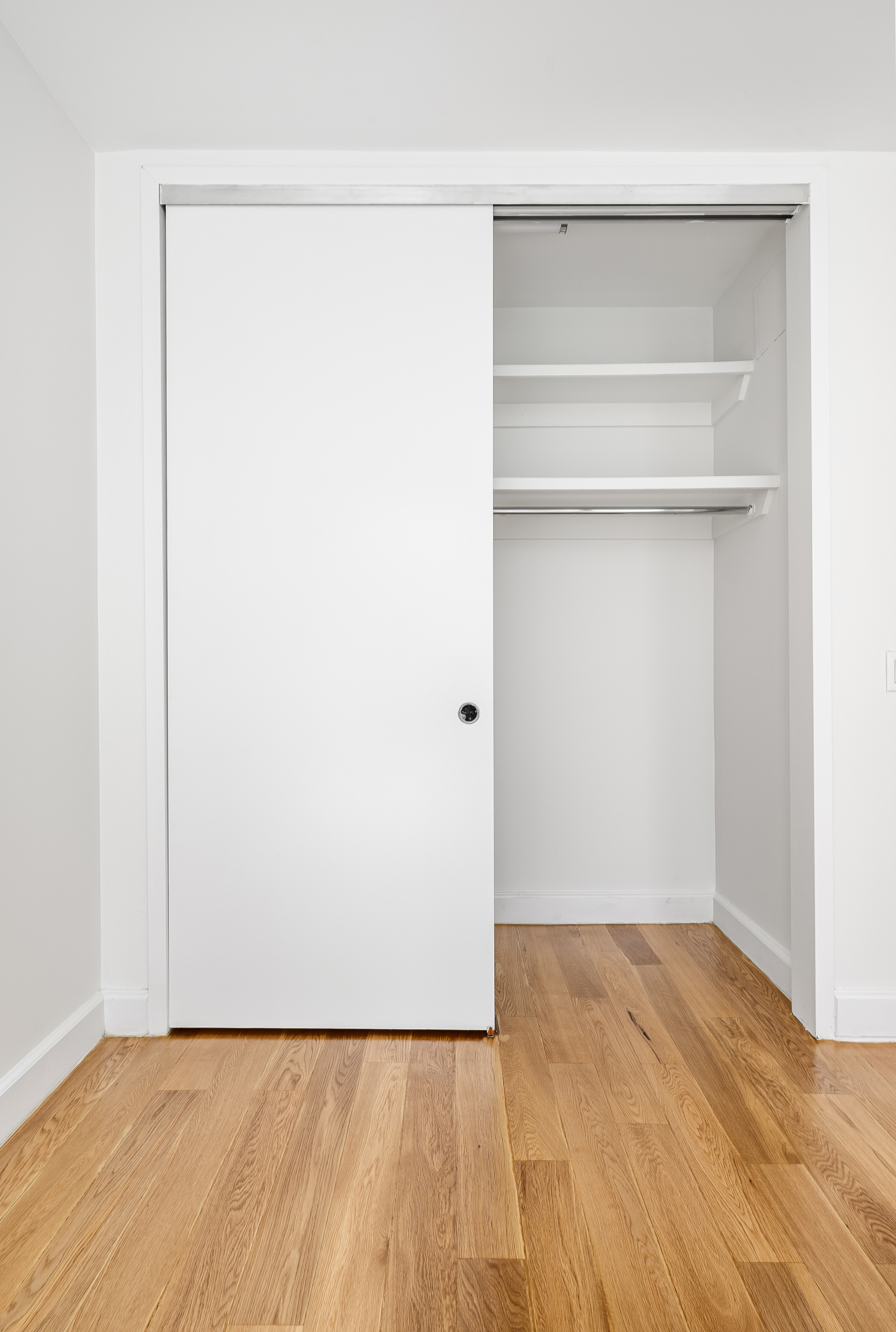 343 West 16th Street, Unit 2R Manhattan, NY 10011 - Photo 9 of 12