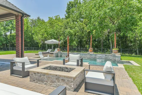 $715,000 | 14107 Hunters Lake Way, Houston, TX 77044