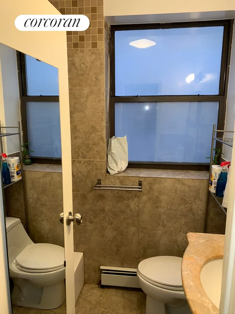 $2,800 | 277 Nostrand Avenue, Unit 3B | Bedford-Stuyvesant
