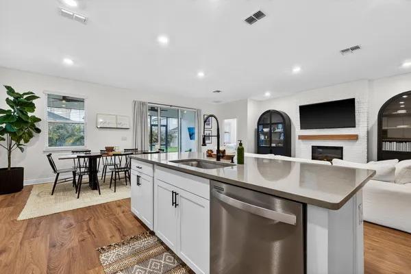 $719,000 | 10913 Honor Road, Tampa, FL 33625