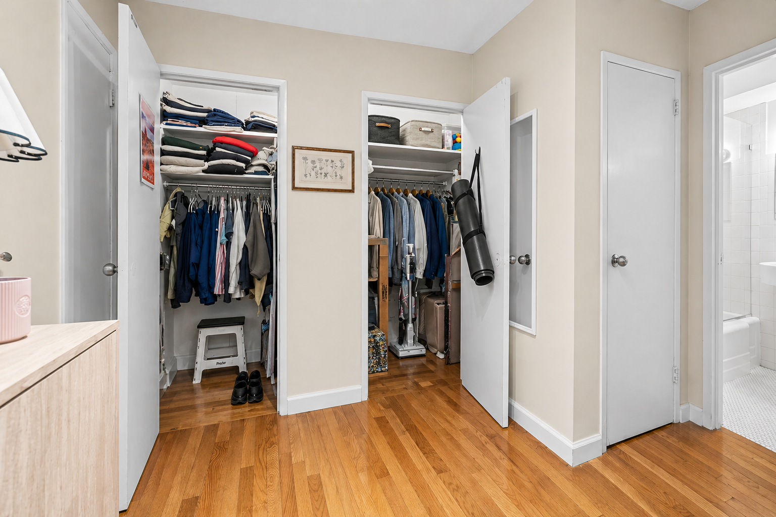 1175 York Avenue, Unit 1K Manhattan, NY 10065 - Photo 6 of 10 a view of a walk in closet