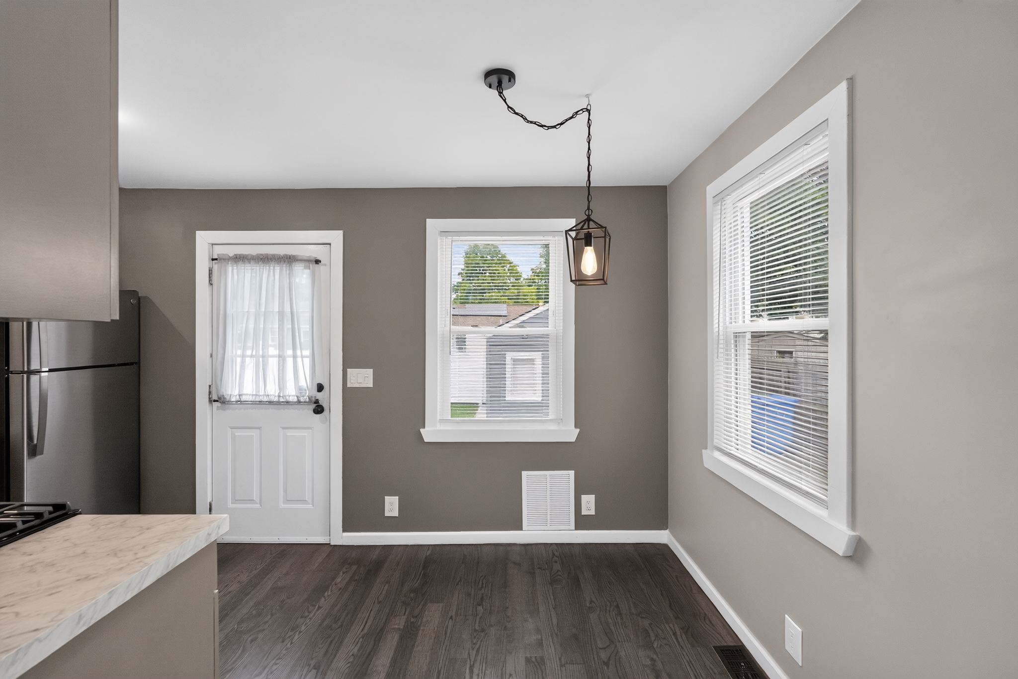 32 Stanford Road Cherry Hill, NJ 08034 - Photo 17 of 27 Gallery Image 17