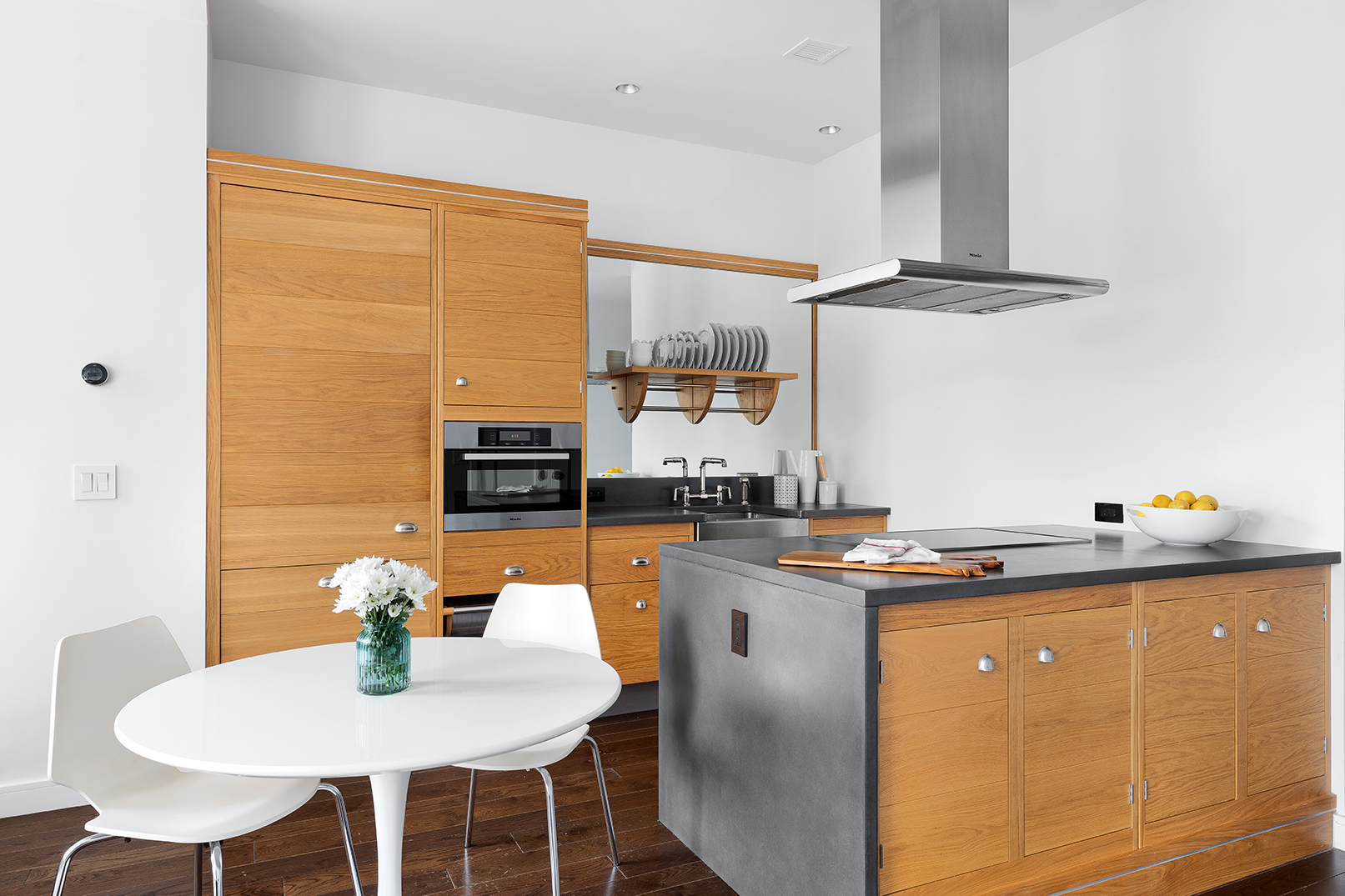 425 West 50th Street, Unit 12B Manhattan, NY 10019 - Photo 5 of 11