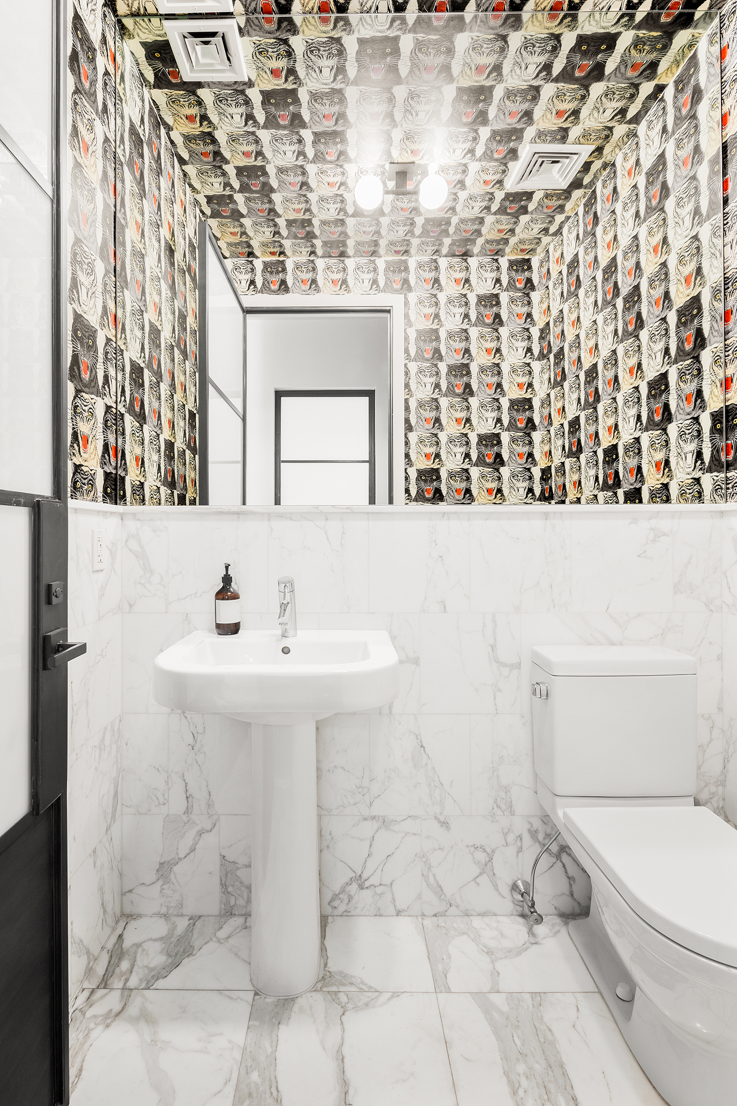 22 Mercer Street, Unit 2D Manhattan, NY 10013 - Photo 15 of 18