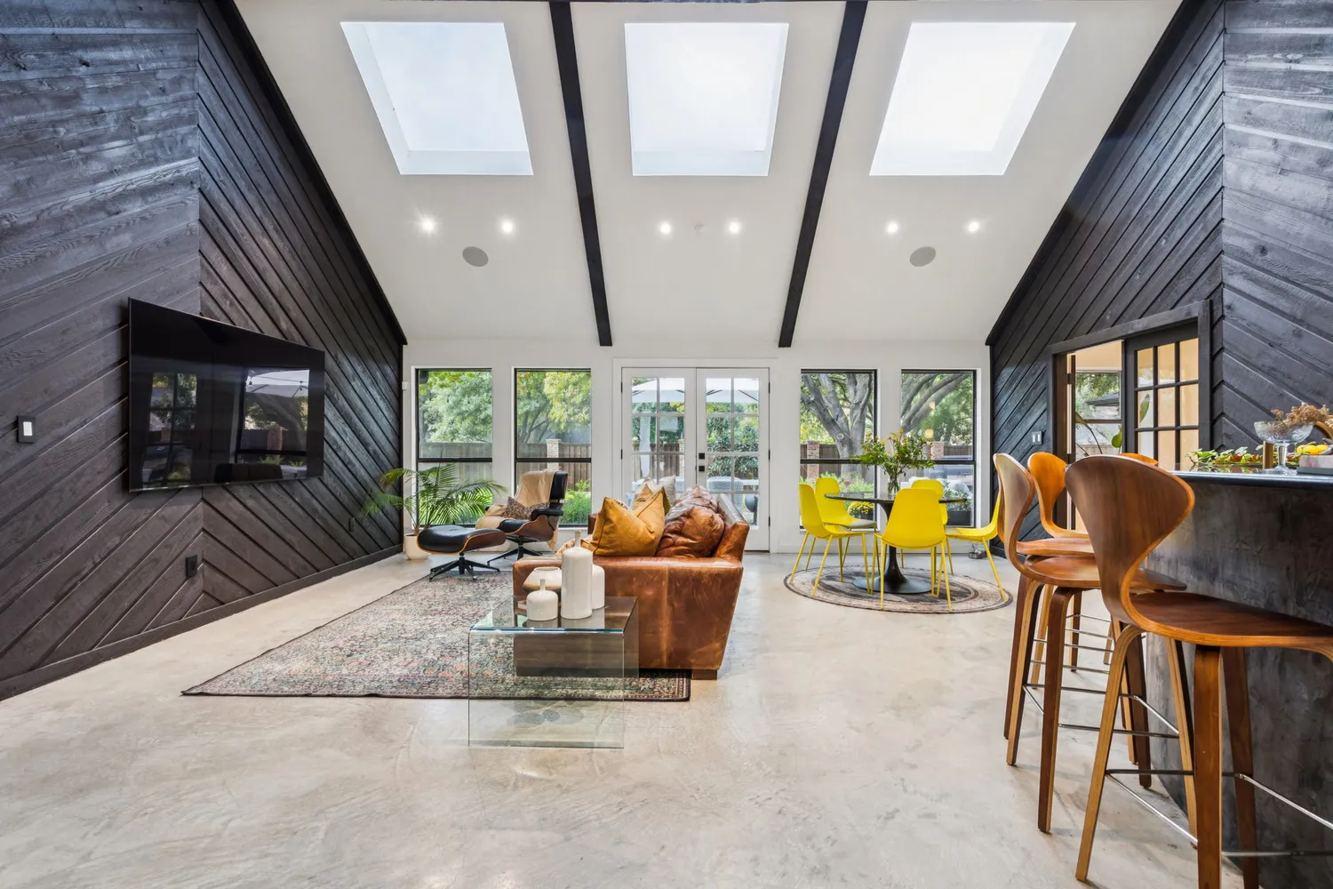 $1,699,000 | 98 West Shore Drive, Richardson, TX 75080