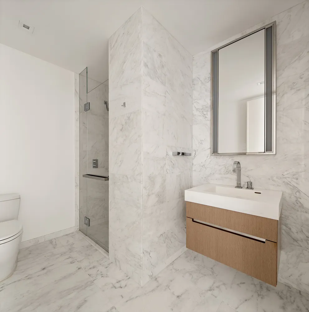 $3,500,000 | 1 West End Avenue, Unit 22B | Upper West Side