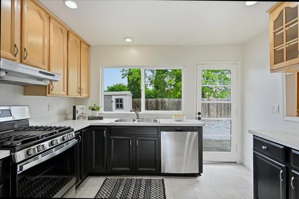 $710,000 | 7930 Becky Court, Rohnert Park, CA 94928